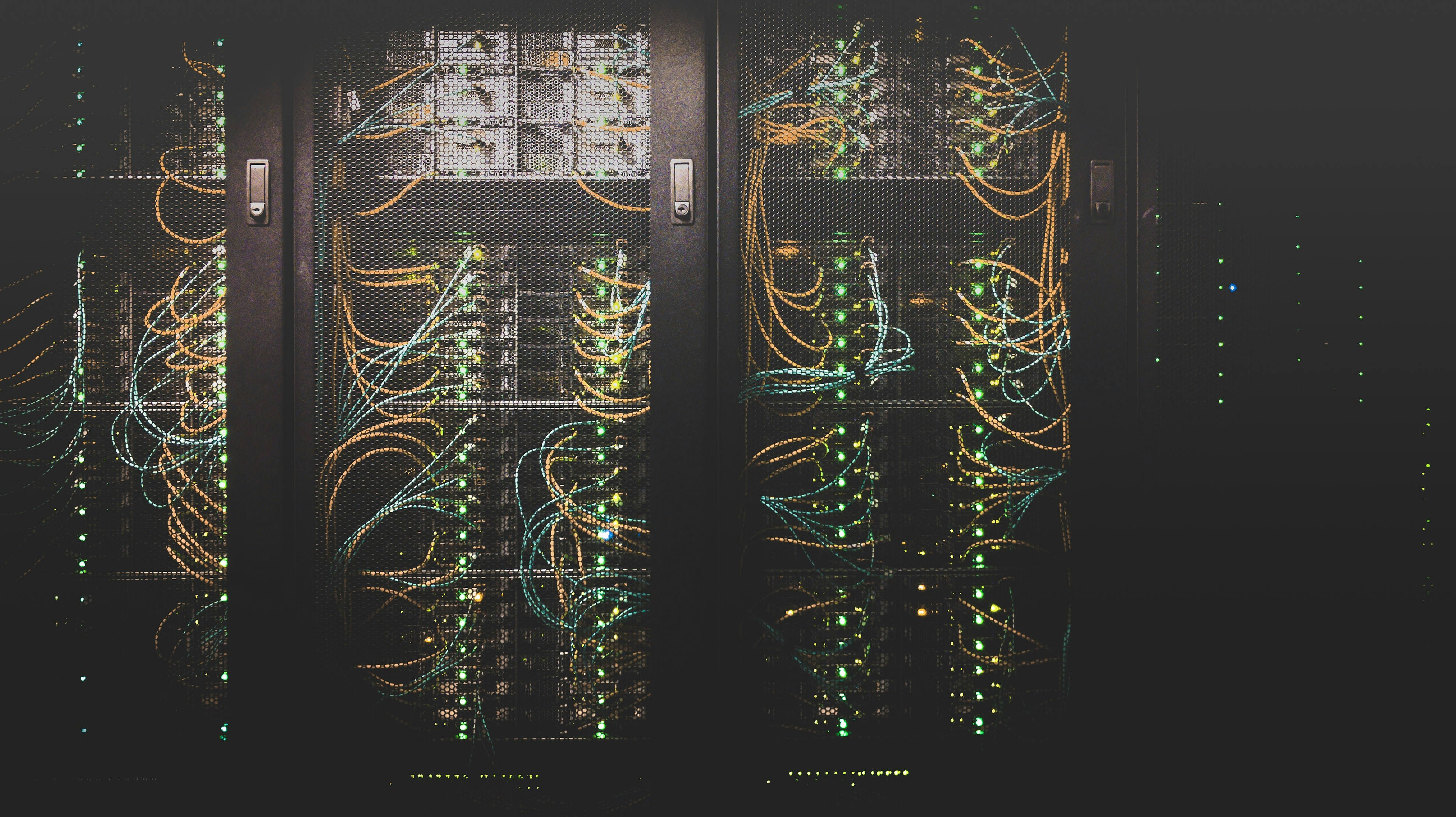 Electrical Engineer Jobs in Data Centers: Qualifications, Certifications and How Hiring Works